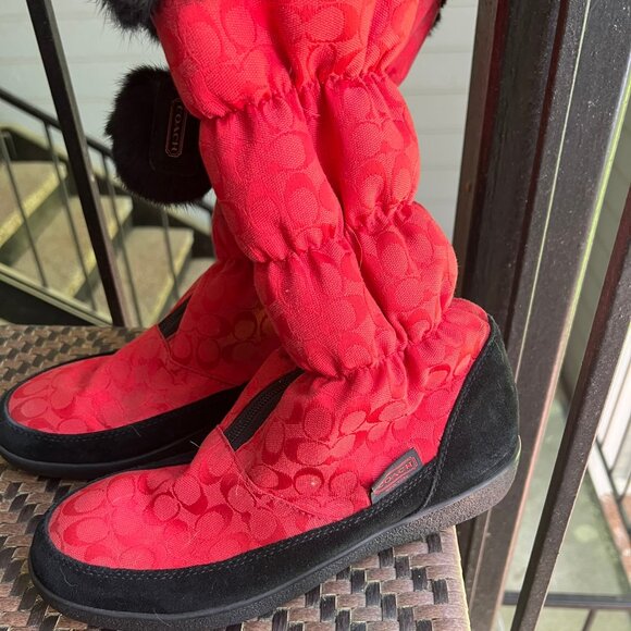 Slightly worn Coach Theona Red Genuine Rabbit Fur Trim Boots Sz 9 - Picture 4 of 4